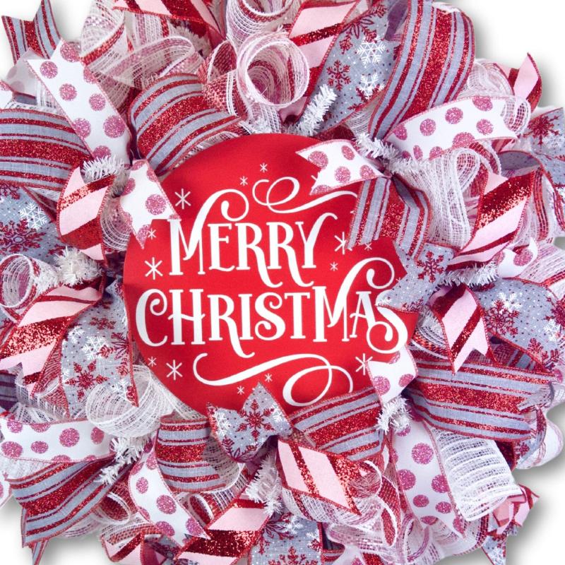 Red & White Merry Christmas Wreath